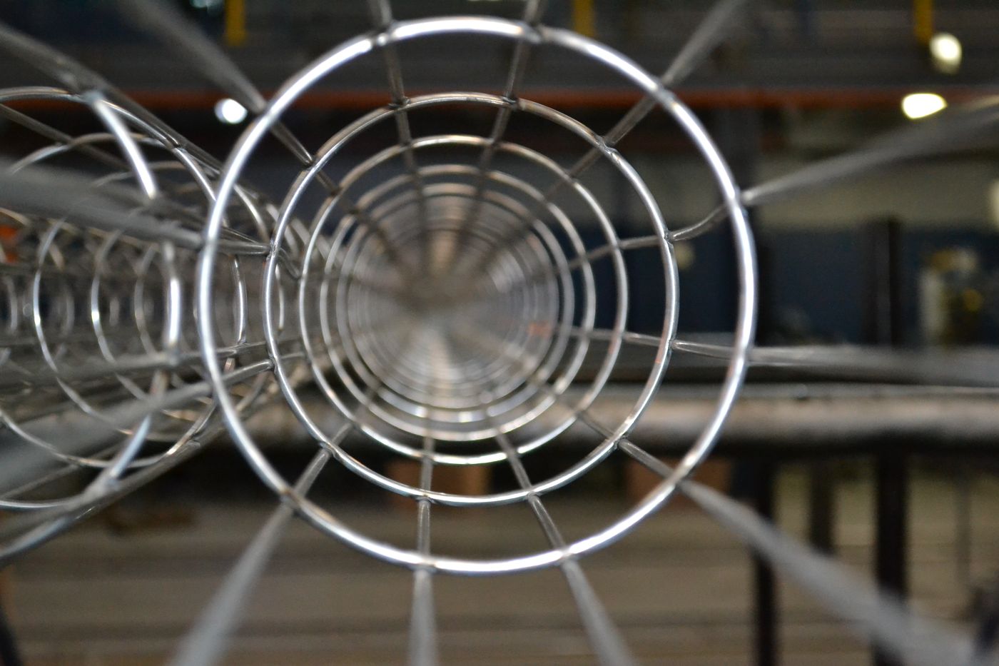 Wire bending machine